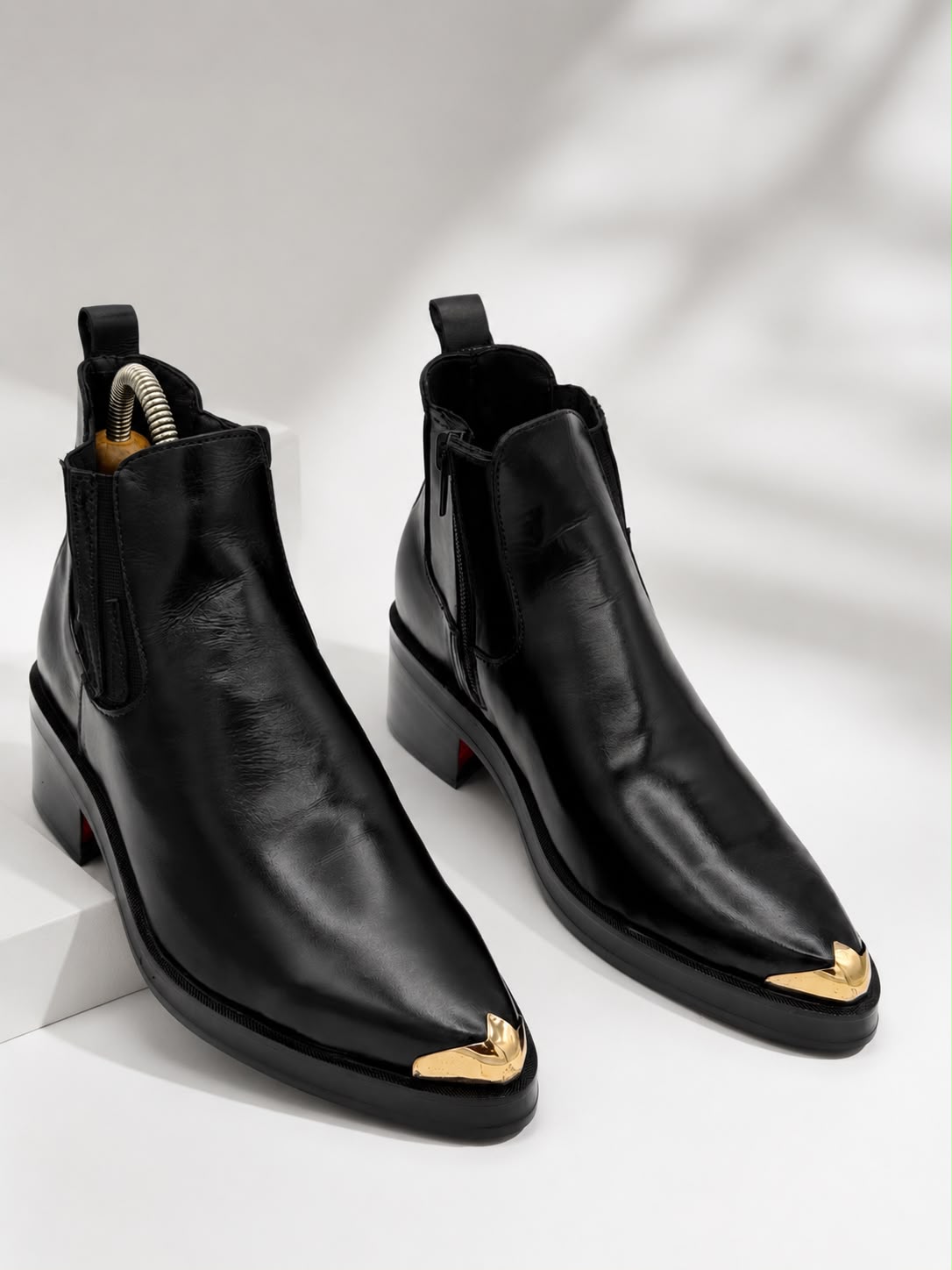 Regal gold cap chelsea shoes